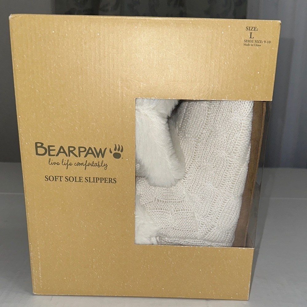 Bearpaw Soft Sole Ivory Slippers Womens Size Large Fuzzy Cozy Comfy‎ New in Box